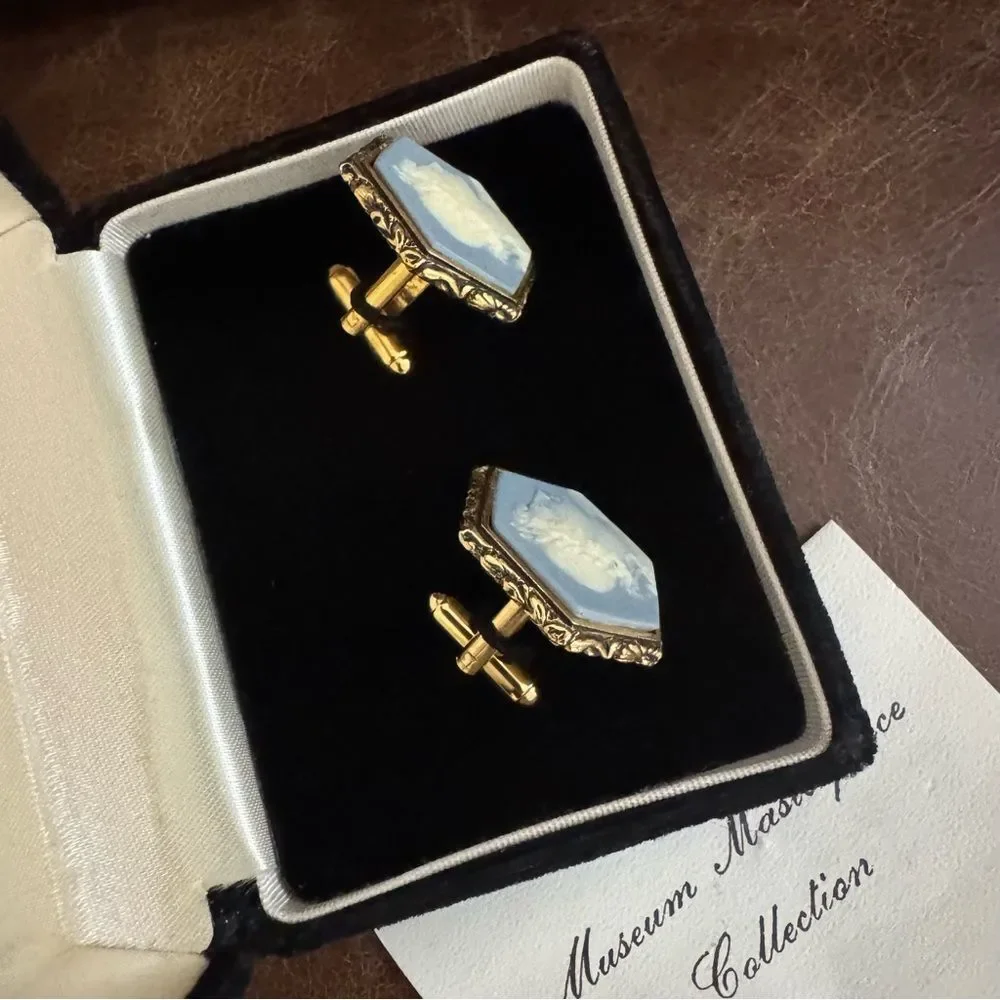 Museum Masterpiece by Dante Vintage Light Blue Apollo Cameo Style Cuff Links